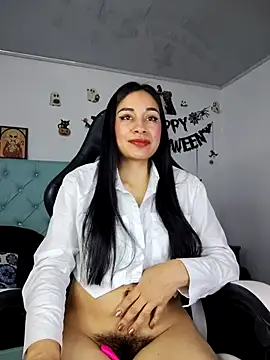 Snapshot of Marce0 chatting on October 24, 4:00 am Marce0 online show from October 24, 4:00 am