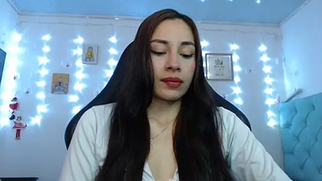 Marce0 online show from February 11, 2:00 am