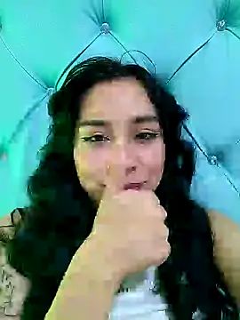 Snapshot of Marce0 chatting on February 2, 5:04 pm Marce0 online show from February 2, 5:04 pm