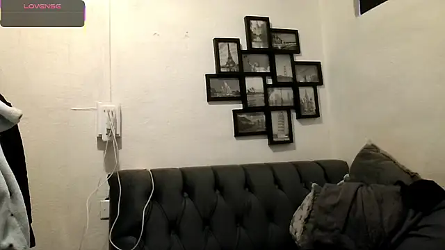 MirandaLatinaLovely online show from January 10, 4:13 pm