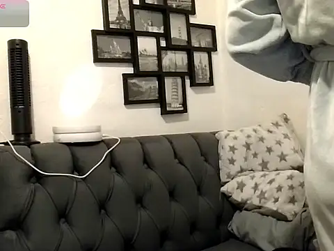 MirandaLatinaLovely online show from April 5, 4:35 pm