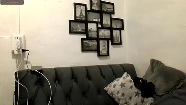 MirandaLatinaLovely online show from November 13, 4:33 pm