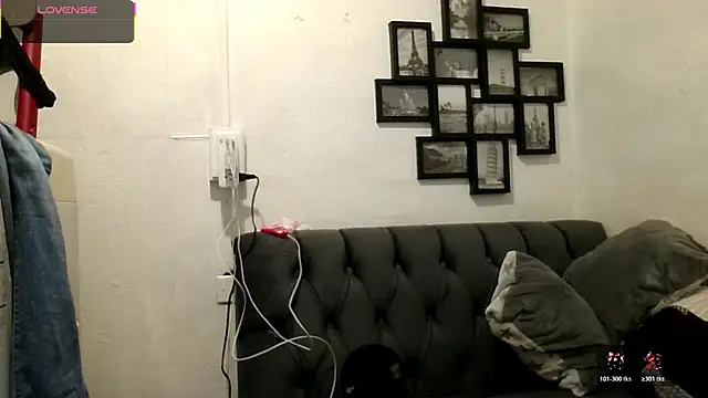 MirandaLatinaLovely online show from November 25, 3:34 pm