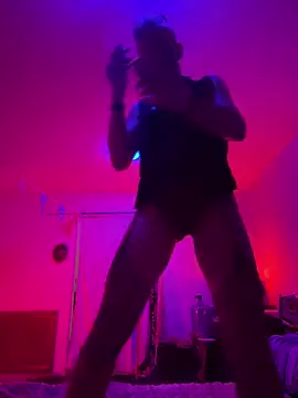 funboyolly online show from October 26, 4:13 am