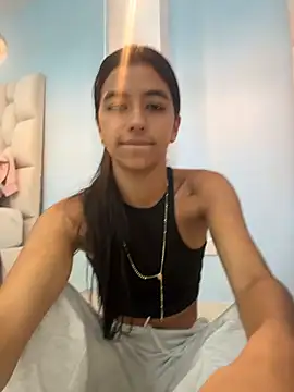 eva roseee online show from June 7, 8:25 pm