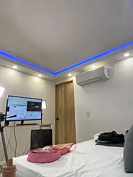 eva roseee online show from March 12, 7:51 pm