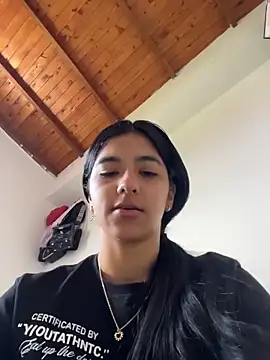 eva roseee online show from March 15, 4:25 pm