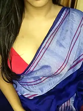 Snapshot of simi_love chatting on February 22, 5:13 pm simi love online show from February 22, 5:13 pm