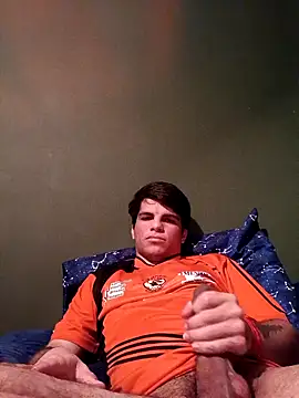 Snapshot of Elperlozo10 chatting on February 4, 5:21 am Elperlozo10 online show from February 4, 5:21 am