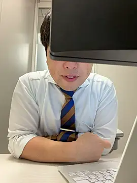 Snapshot of Nobu_469 chatting on December 2, 6:48 am Nobu 469 online show from December 2, 6:48 am