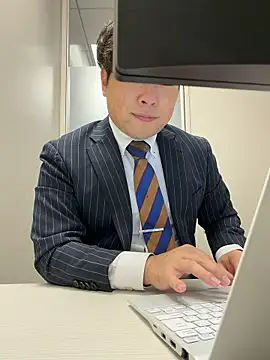 Snapshot of Nobu_469 chatting on October 29, 5:06 am Nobu 469 online show from October 29, 5:06 am