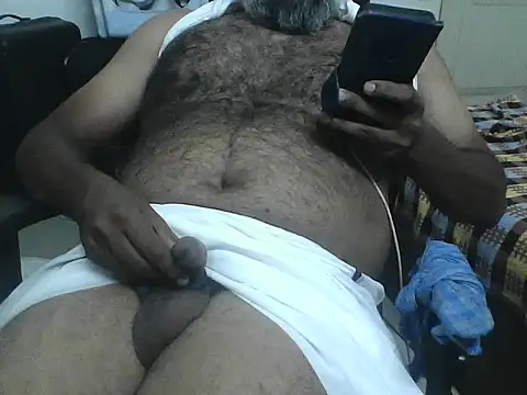 awesomeroc123 online show from February 15, 5:01 pm