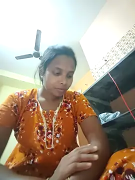 Olivia0879 online show from March 6, 6:48 pm