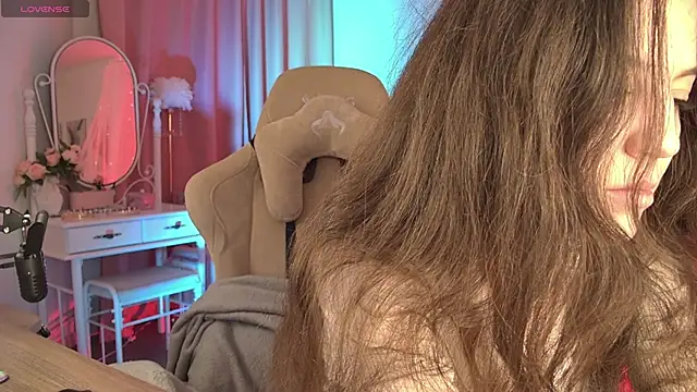 MilaStoyne online show from November 27, 6:58 am