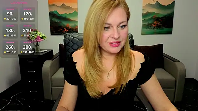 Snapshot of Mira_Whites chatting on February 11, 1:00 pm Mira Whites online show from February 11, 1:00 pm