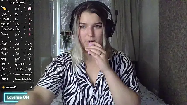 Jenny Smit online show from October 20, 7:31 am