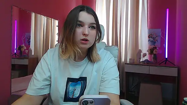 Jenny Smit online show from February 22, 7:34 am