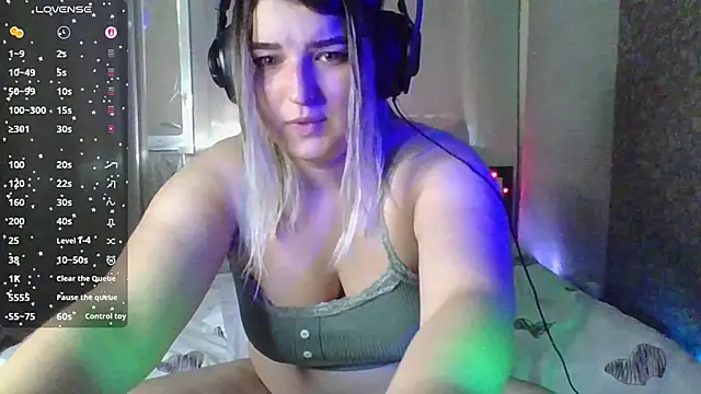 Jenny Smit online show from November 17, 4:05 am