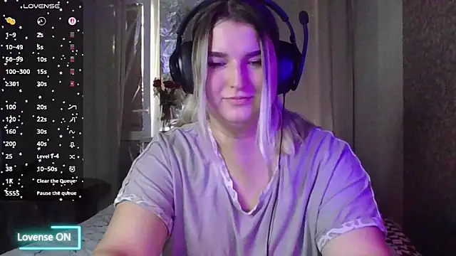 Jenny Smit online show from October 22, 2:11 am