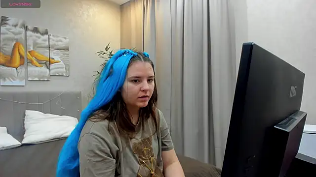 Jenny Jimmy online show from January 7, 1:10 am