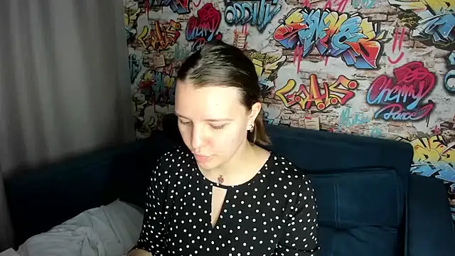 Jenny Jimmy online show from June 14, 9:43 am