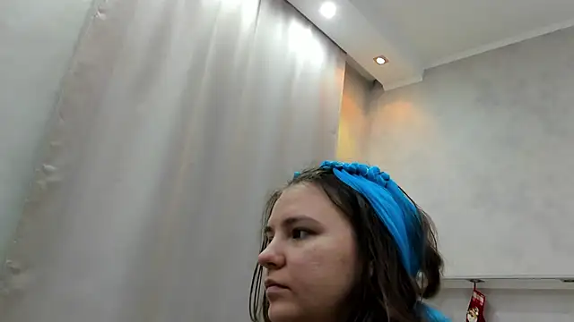 Jenny Jimmy online show from January 8, 1:11 am