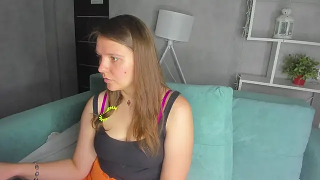 Jenny Jimmy online show from June 10, 9:21 am