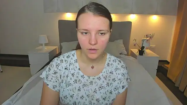 Jenny Jimmy online show from June 12, 9:18 am