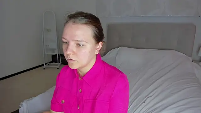 Jenny Jimmy online show from July 6, 9:27 am