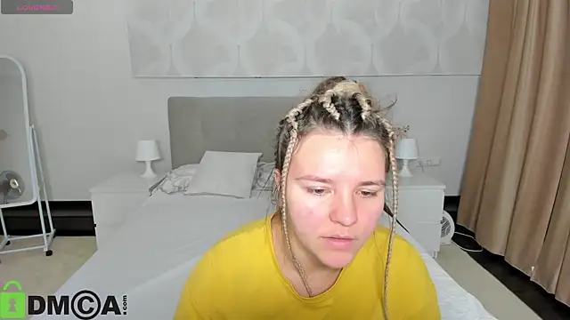 Jenny Jimmy online show from October 28, 1:06 am