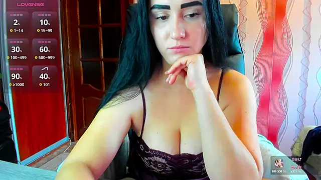 AddieAdams online show from October 5, 8:38 am