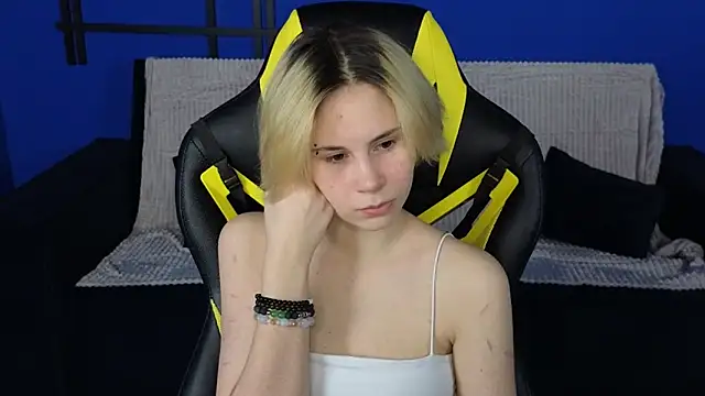 BettyCarter07 online show from February 26, 9:12 am