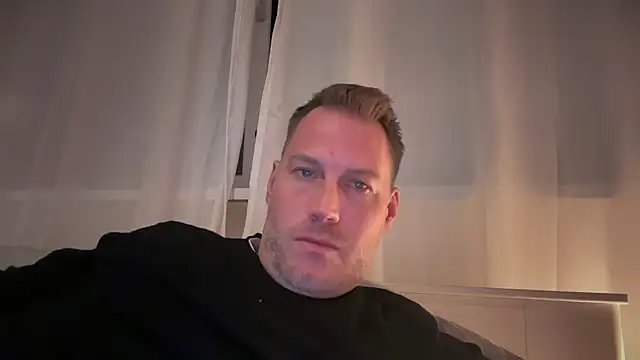 Christian87xxx online show from October 3, 7:59 pm