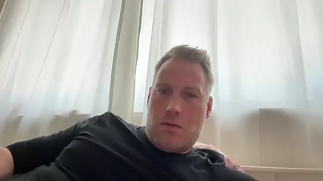 Christian87xxx online show from March 12, 3:49 pm