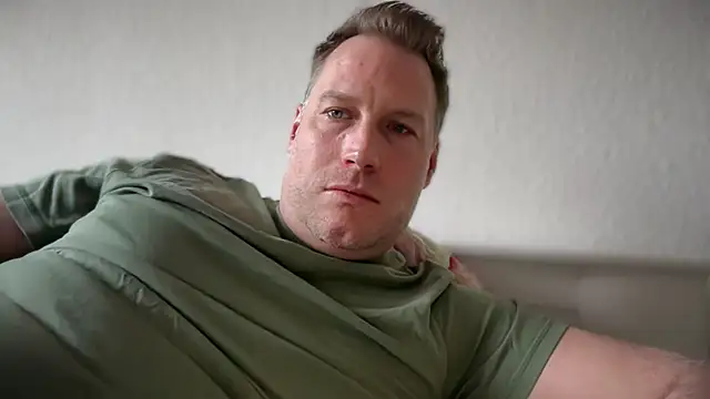 Christian87xxx online show from March 23, 4:51 pm