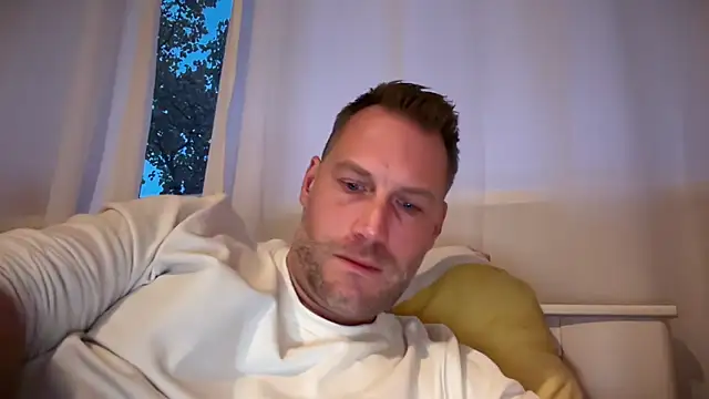 Christian87xxx online show from October 4, 4:52 pm