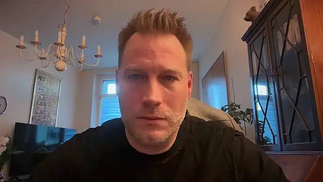 Christian87xxx online show from December 16, 7:34 am