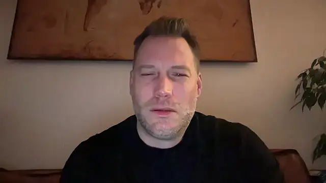 Christian87xxx online show from December 17, 6:40 am