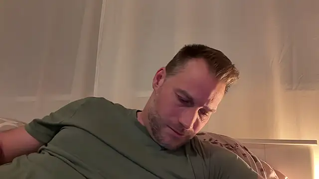 Christian87xxx online show from November 20, 5:35 pm