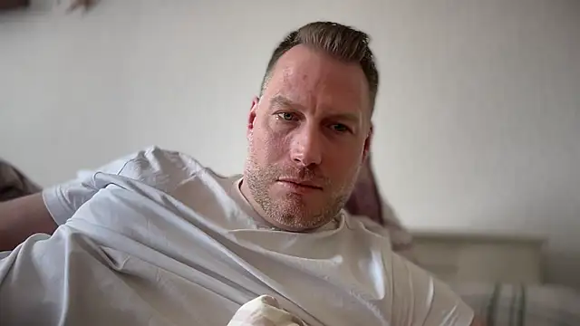 Christian87xxx online show from April 2, 3:08 pm