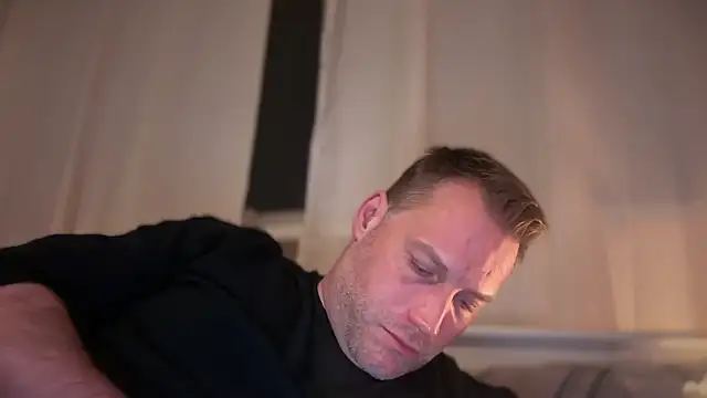 Christian87xxx online show from March 1, 7:14 pm