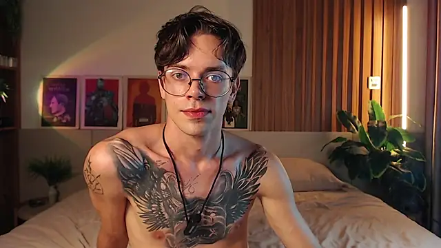 William Henry  online show from April 14, 1:27 pm