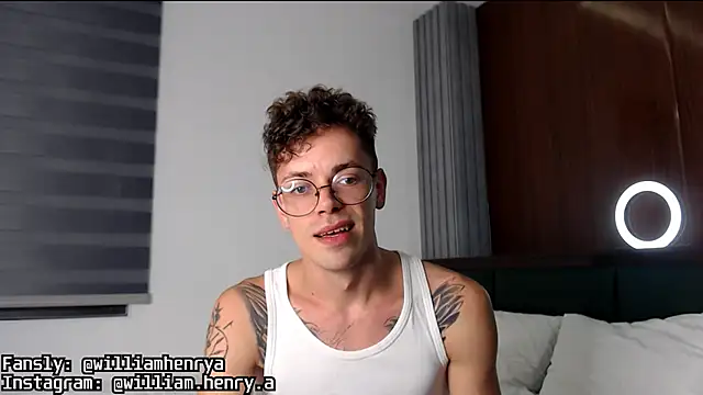 William Henry  online show from January 29, 3:04 pm