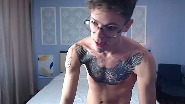 William Henry  online show from February 2, 6:58 am