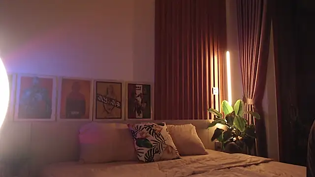 Snapshot of William_Henry_ chatting on February 27, 1:11 pm William Henry online show from February 27, 1:11 pm