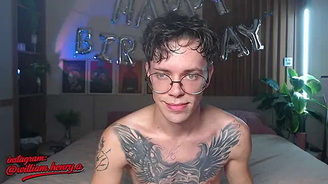 William Henry  online show from May 8, 1:48 pm