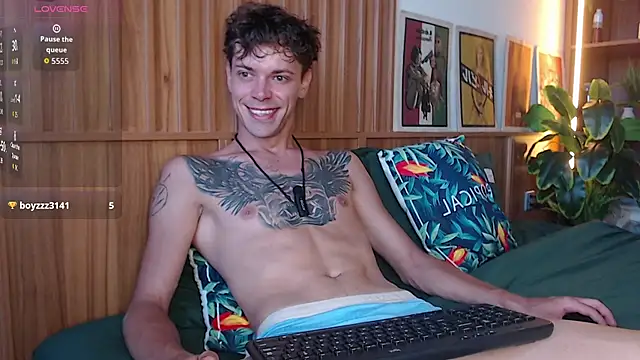 William Henry  online show from July 17, 9:28 am