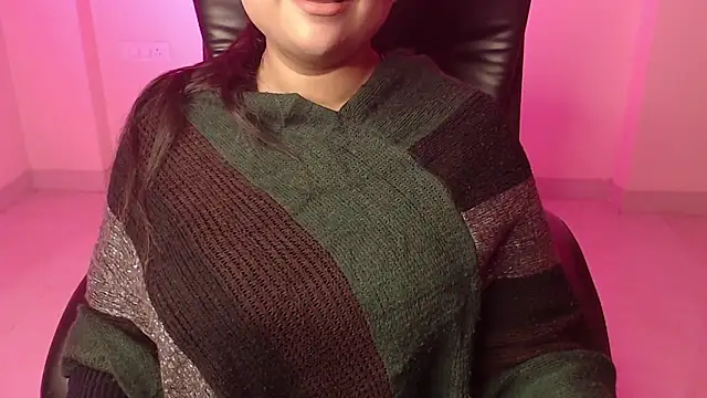 Snapshot of Kannu- chatting on December 15, 5:02 am Kannu- online show from December 15, 5:02 am