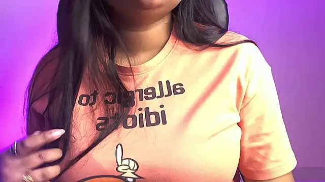 Snapshot of Kannu- chatting on November 1, 5:14 am Kannu- online show from November 1, 5:14 am