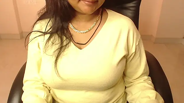 Snapshot of Kannu- chatting on February 16, 5:28 am Kannu- online show from February 16, 5:28 am